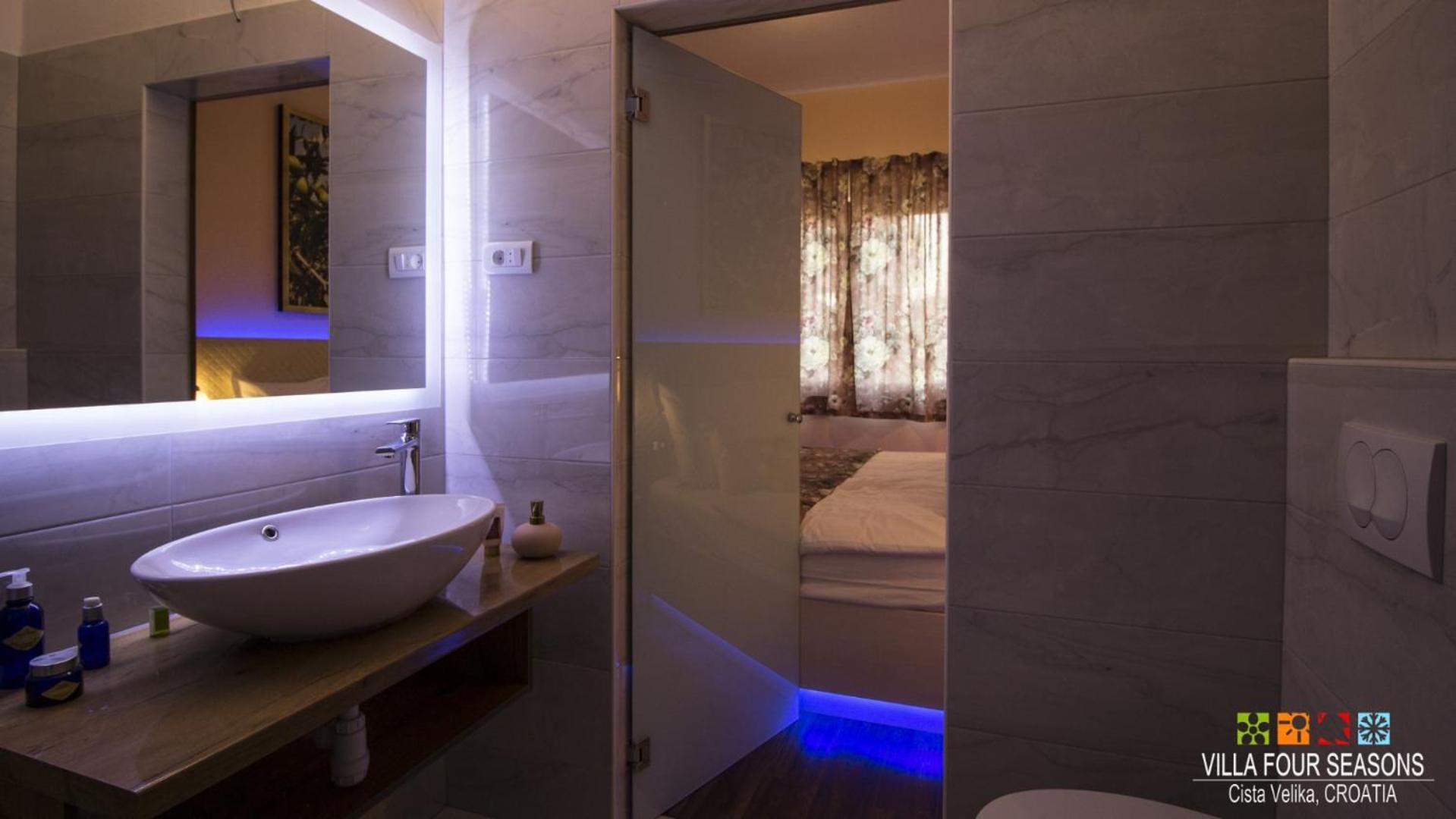 Villa Four Seasons, Heated Pool And 3 En-Suite Bathrooms Velika Čista Buitenkant foto